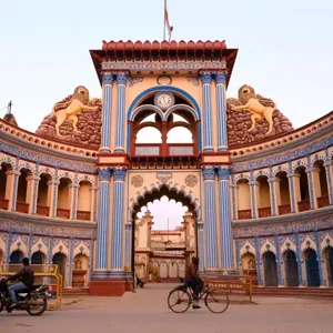 Delhi to Ayodhya