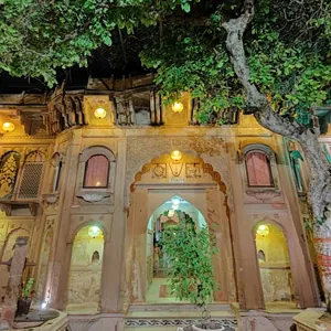 Delhi to Vrindavan