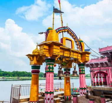 Delhi to Mathura