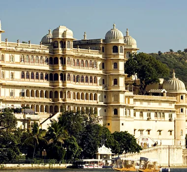 Delhi to Udaipur