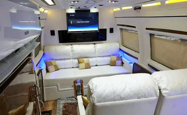 Maharaja Tempo Traveller